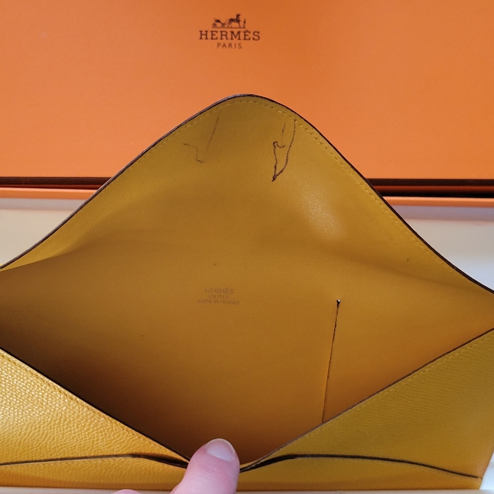 HERMES Large Envelope Clutch - Picture 4 of 9